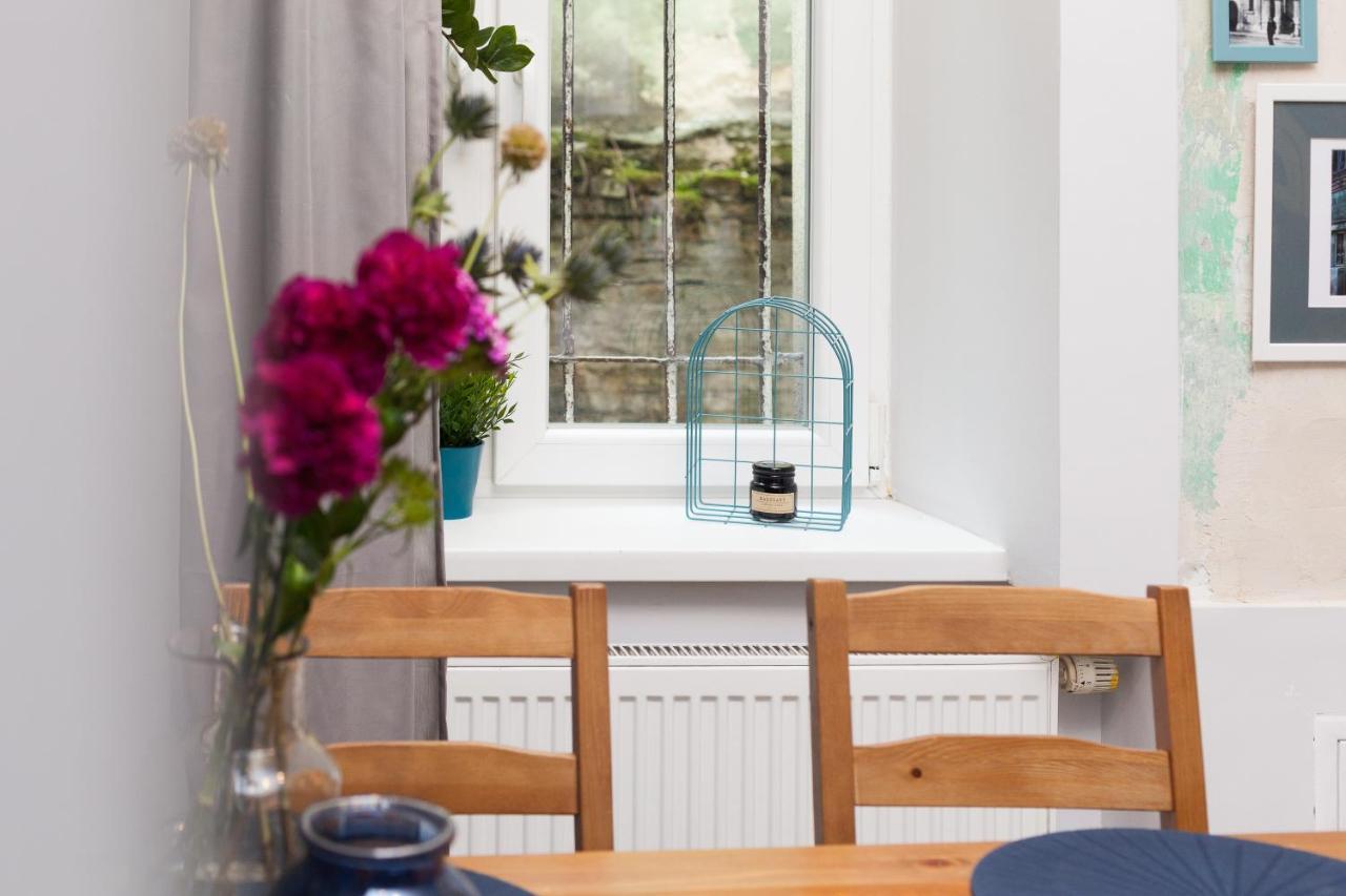 Quiet & Comfortable Old Krakow Apartment Bagian luar foto